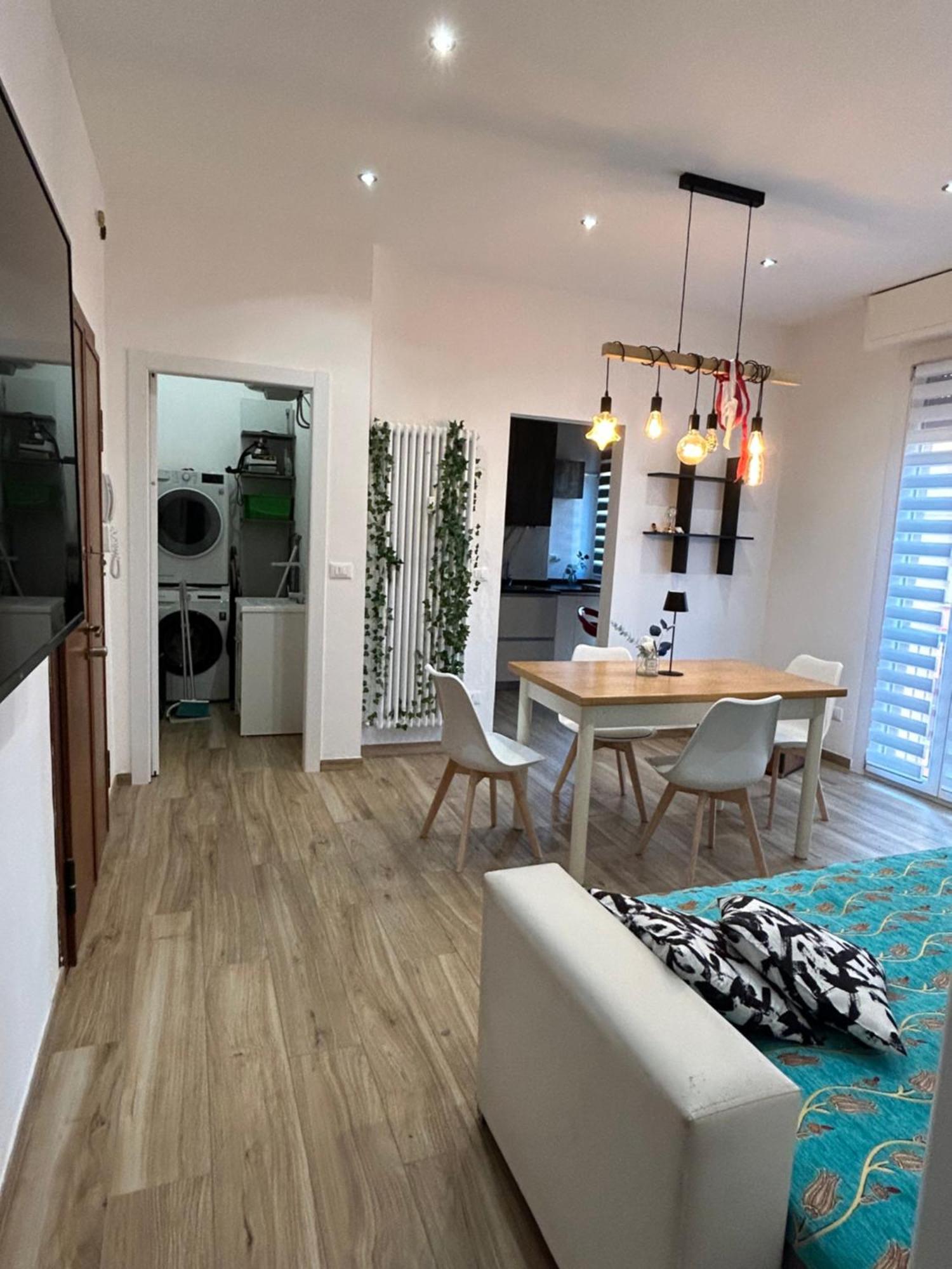 Il Tortellino Vagante - Elegant Apartment Modena Buitenkant foto