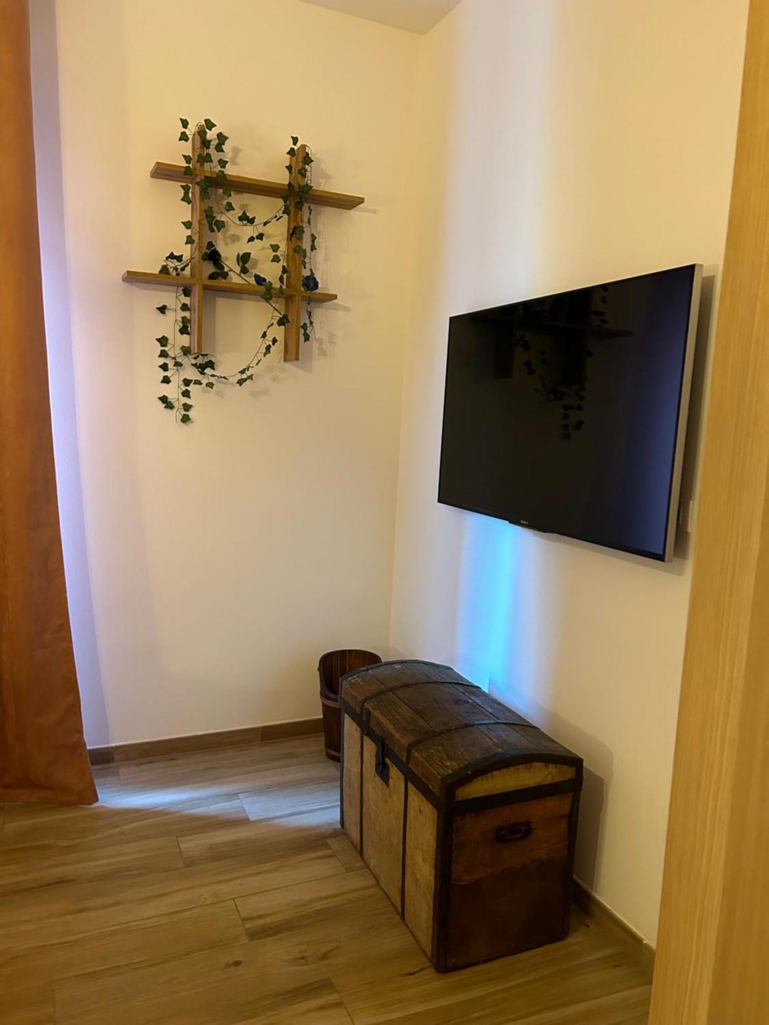 Il Tortellino Vagante - Elegant Apartment Modena Buitenkant foto